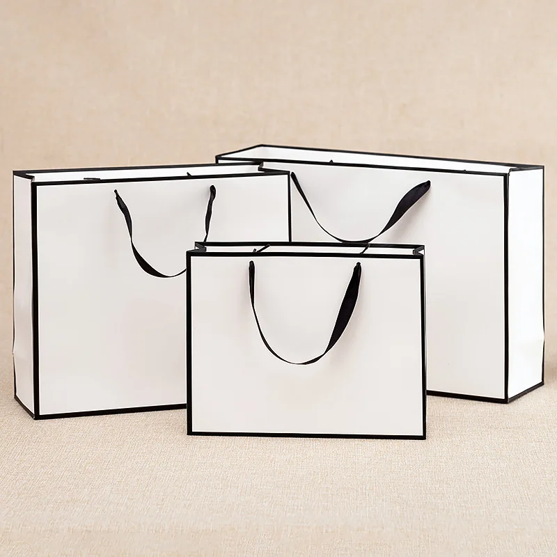 10 個ギフト包装白い紙袋黒枠ショッピングバッグポータブルト - Wedding Supply Shops のレビューと価格
